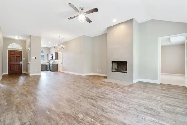 $1,950 | 7131 Woodland Oaks, Magnolia, TX 77354