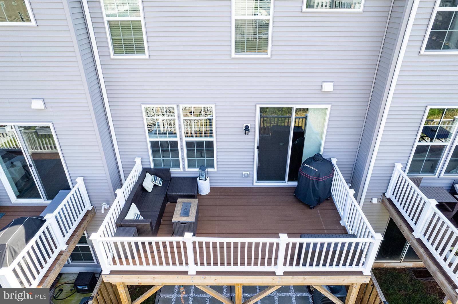 8182 Broad Place Manassas, VA 20111 - Photo 6 of 25