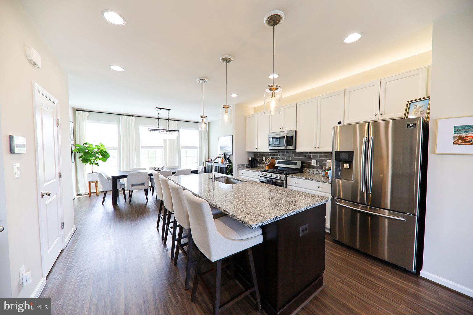 8182 Broad Place Manassas, VA 20111 - Photo 8 of 25