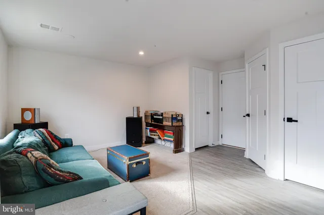 $395,000 | 6222 Islington Street, Middle River, MD 21220