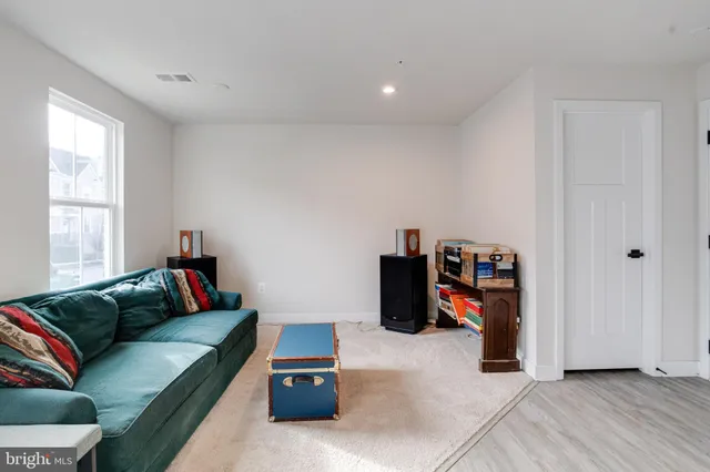 $395,000 | 6222 Islington Street, Middle River, MD 21220