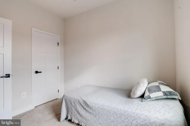 $395,000 | 6222 Islington Street, Middle River, MD 21220