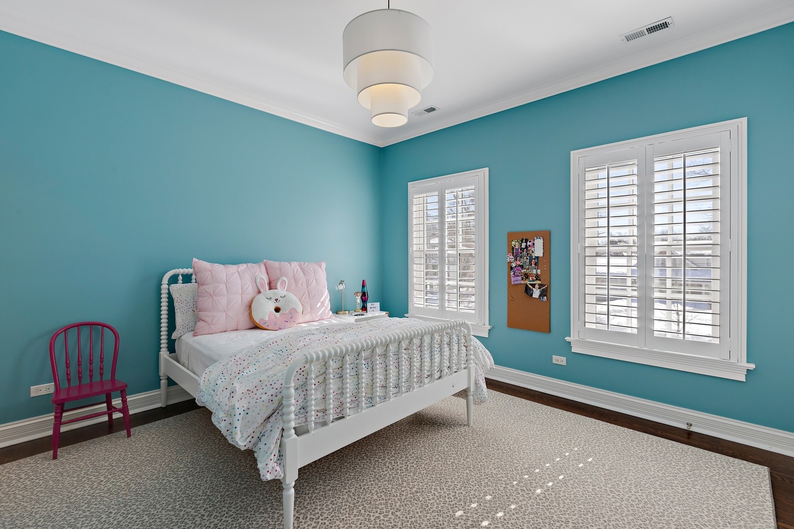 1161 Chatfield Road Winnetka, IL 60093 - Photo 25 of 42 a bedroom with a bed flowerpot and window