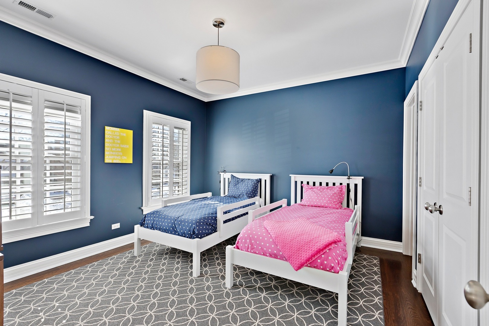 1161 Chatfield Road Winnetka, IL 60093 - Photo 29 of 42 a bedroom with a bed and a window
