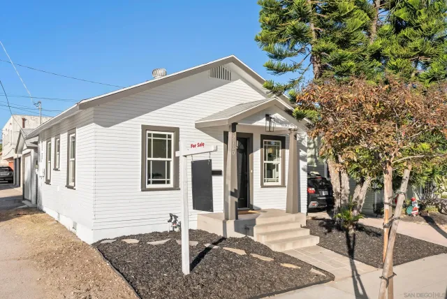 $799,900 | 2730 Monroe Avenue, San Diego, CA 92116