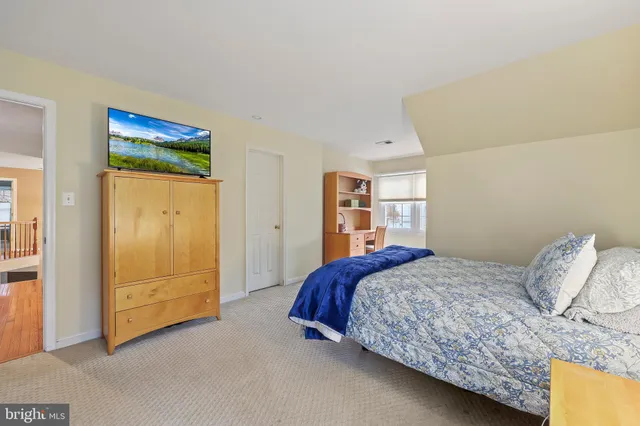 $1,450,000 | 11405 Northwind Court, Reston, VA 20194