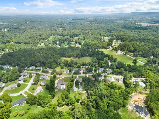 $1,500,000 | 5513 Old Hunter Road, Ooltewah, TN 37363