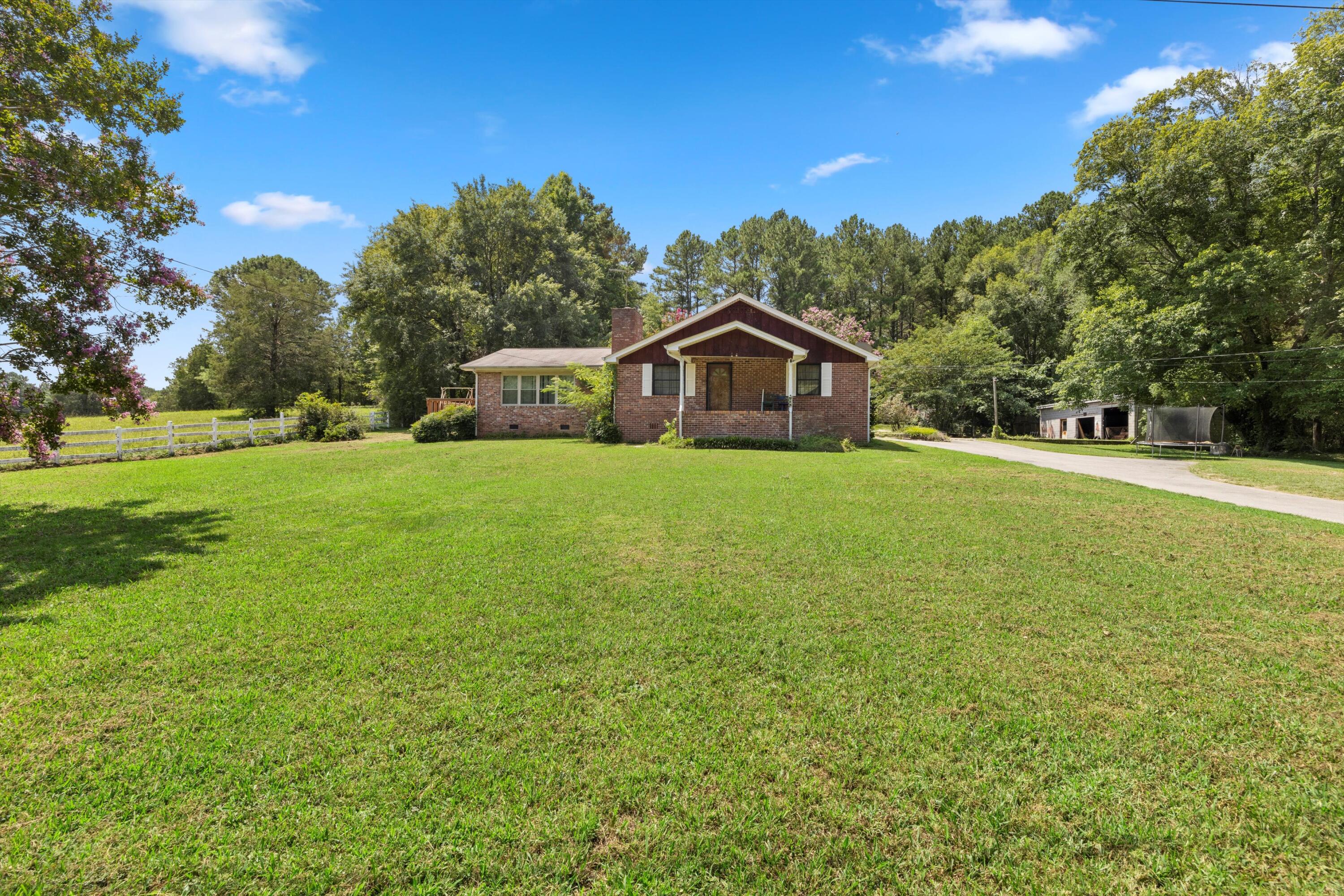 5513 Old Hunter Road Ooltewah, TN 37363 - Photo 3 of 17 05-2M6A1013