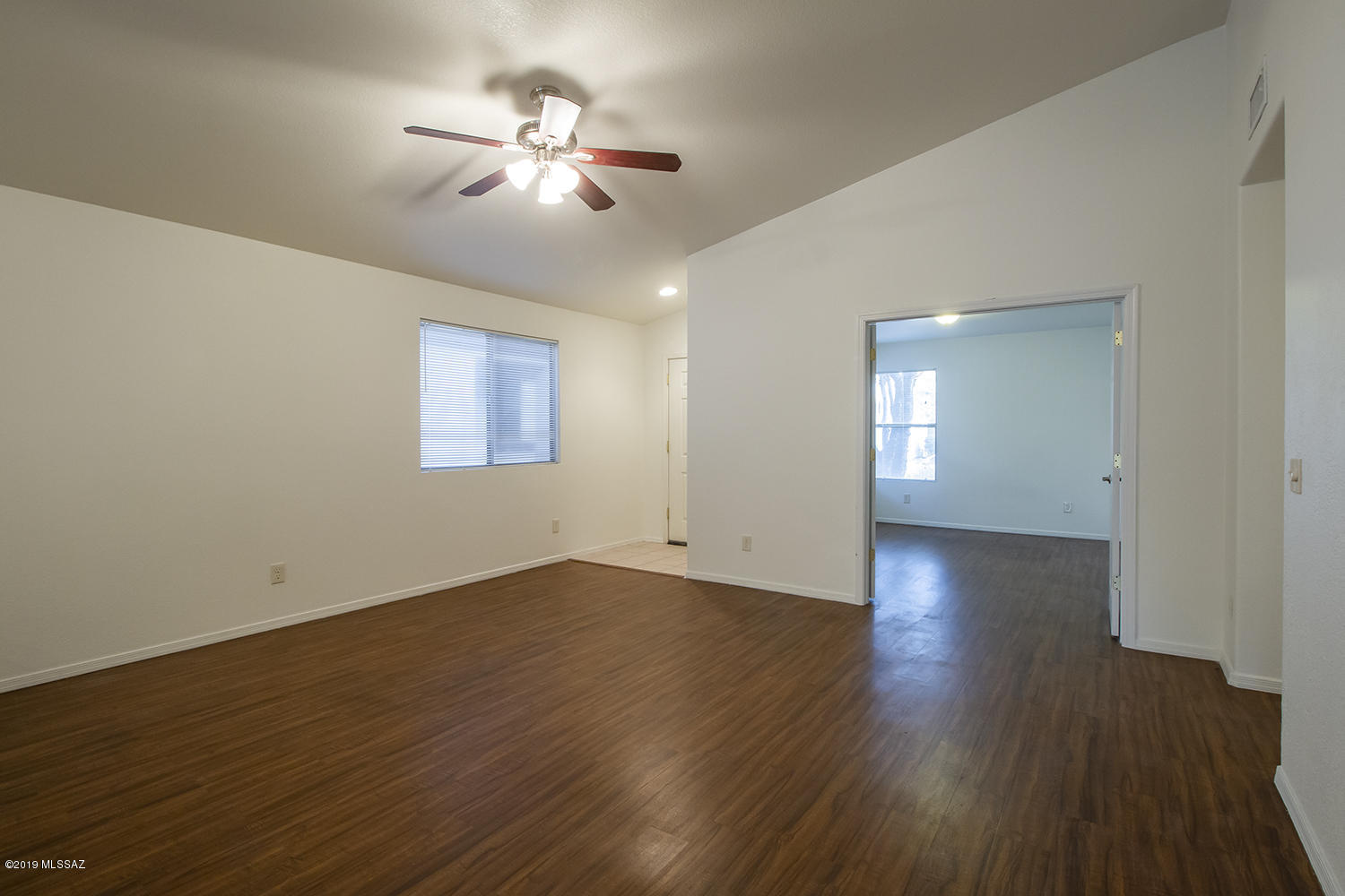 2412 West Rousseau Street Tucson, AZ 85741 - Photo 5 of 48 Gallery Image 5