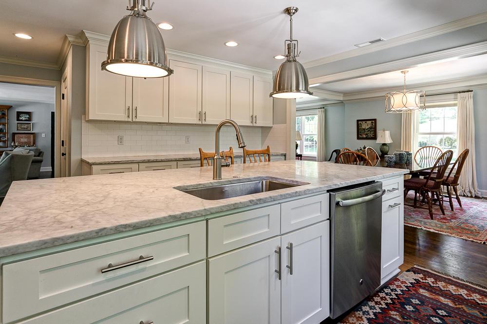 2526 Brixton Road Columbus, OH 43221 - Photo 12 of 44