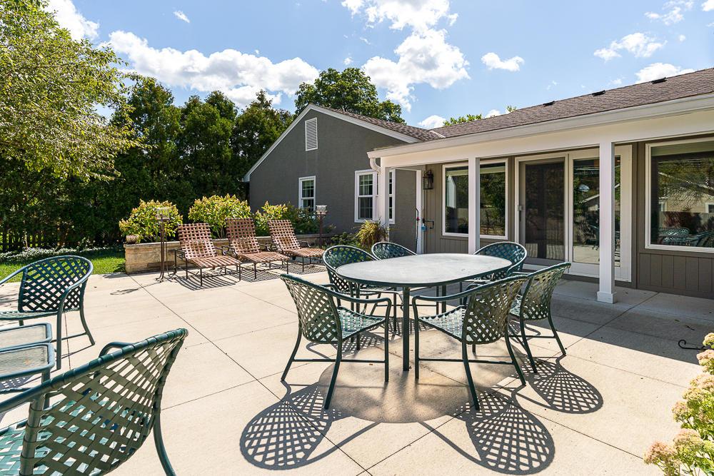2526 Brixton Road Columbus, OH 43221 - Photo 31 of 44