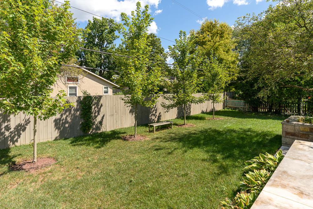 2526 Brixton Road Columbus, OH 43221 - Photo 34 of 44