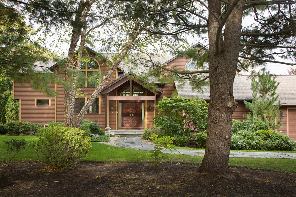 8 Clematis Road Lexington, MA 02421 - Photo 1 of 12 Gallery Image 1