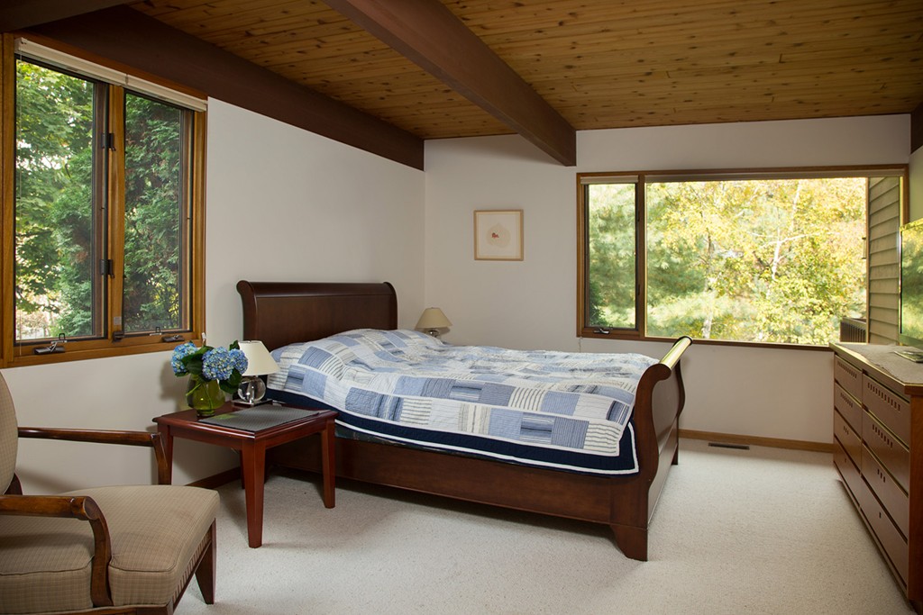 8 Clematis Road Lexington, MA 02421 - Photo 8 of 12 Gallery Image 8