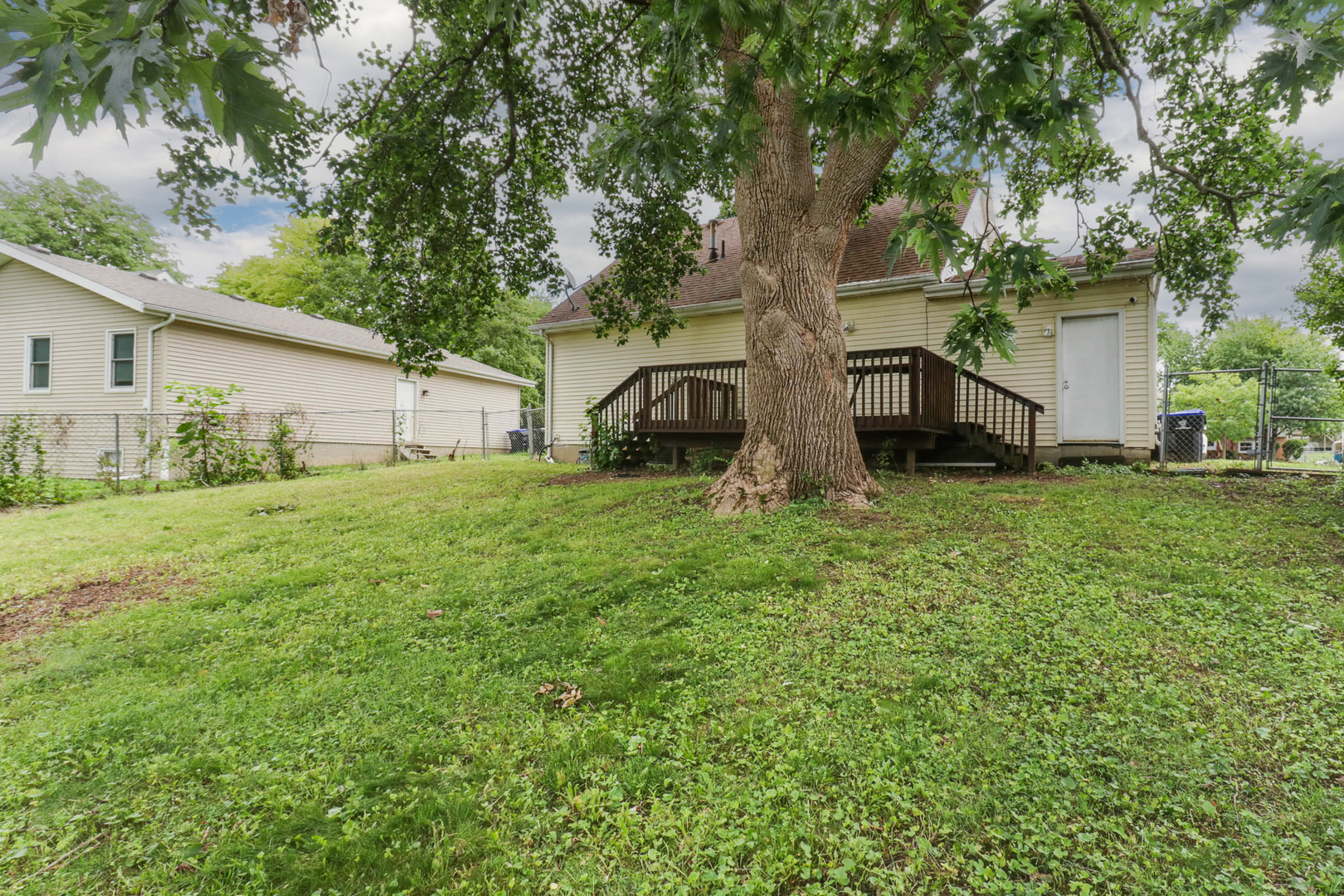1528 North Hershey Road Bloomington, IL 61704 - Photo 34 of 34
