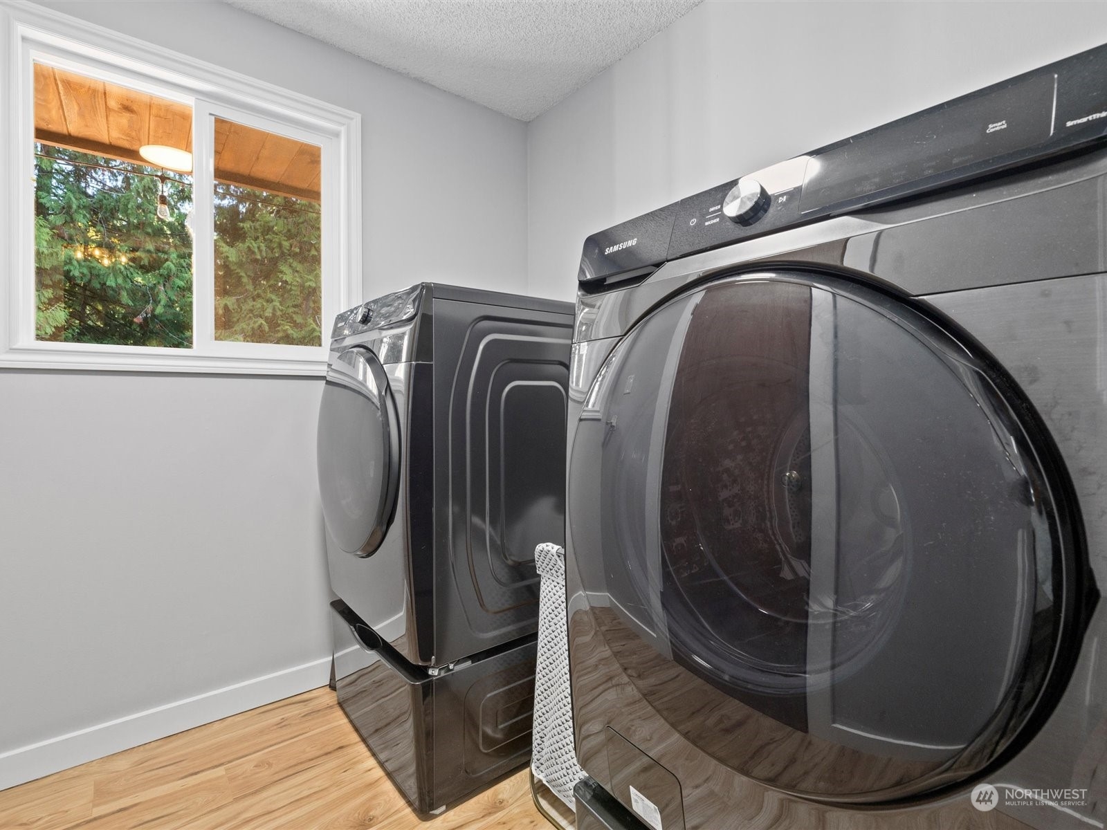 5603 East Wishon Road Snohomish, WA 98290 - Photo 12 of 37 Gallery Image 12