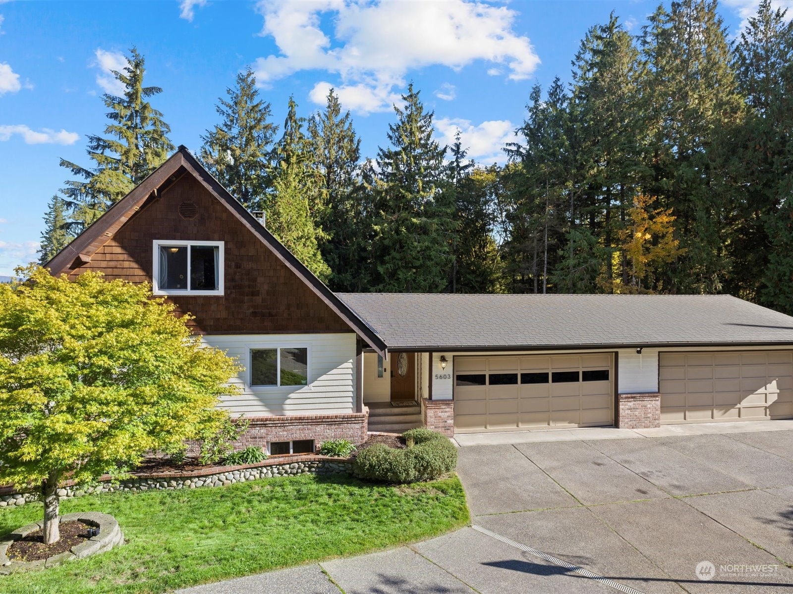 5603 East Wishon Road Snohomish, WA 98290 - Photo 2 of 37 Gallery Image 2