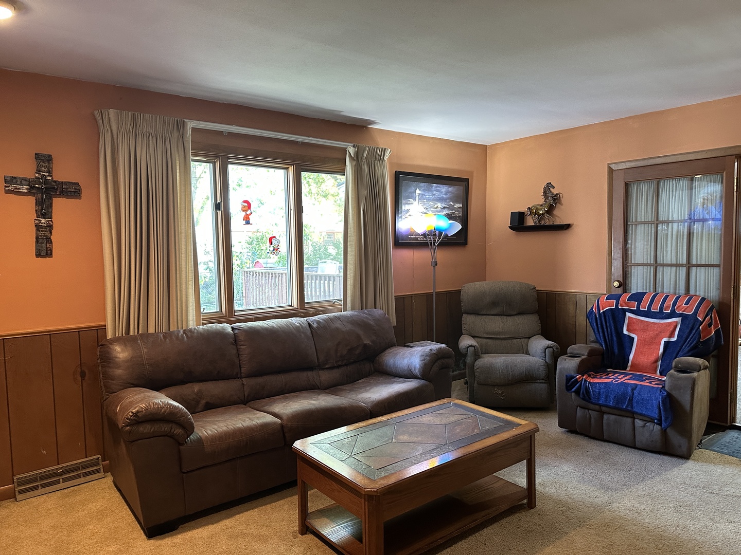 912 Parmon Road Bloomington, IL 61701 - Photo 12 of 25 Gallery Image 12