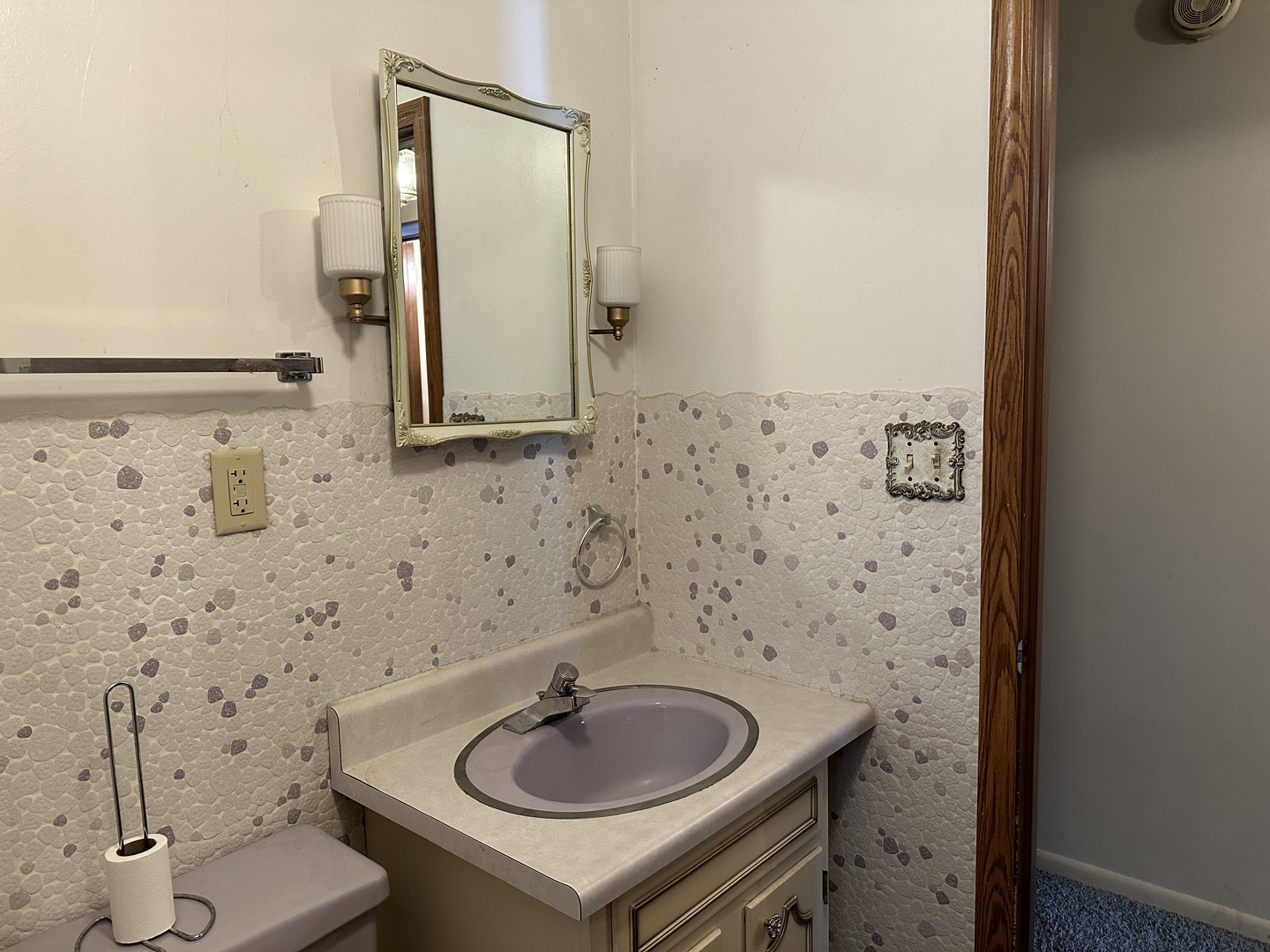 912 Parmon Road Bloomington, IL 61701 - Photo 18 of 25 Gallery Image 18