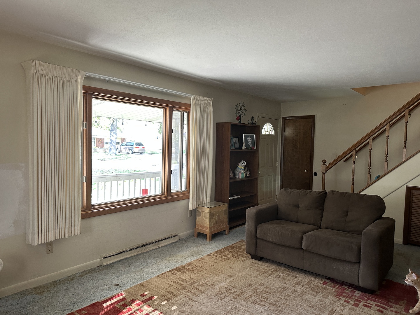 912 Parmon Road Bloomington, IL 61701 - Photo 5 of 25 Gallery Image 5