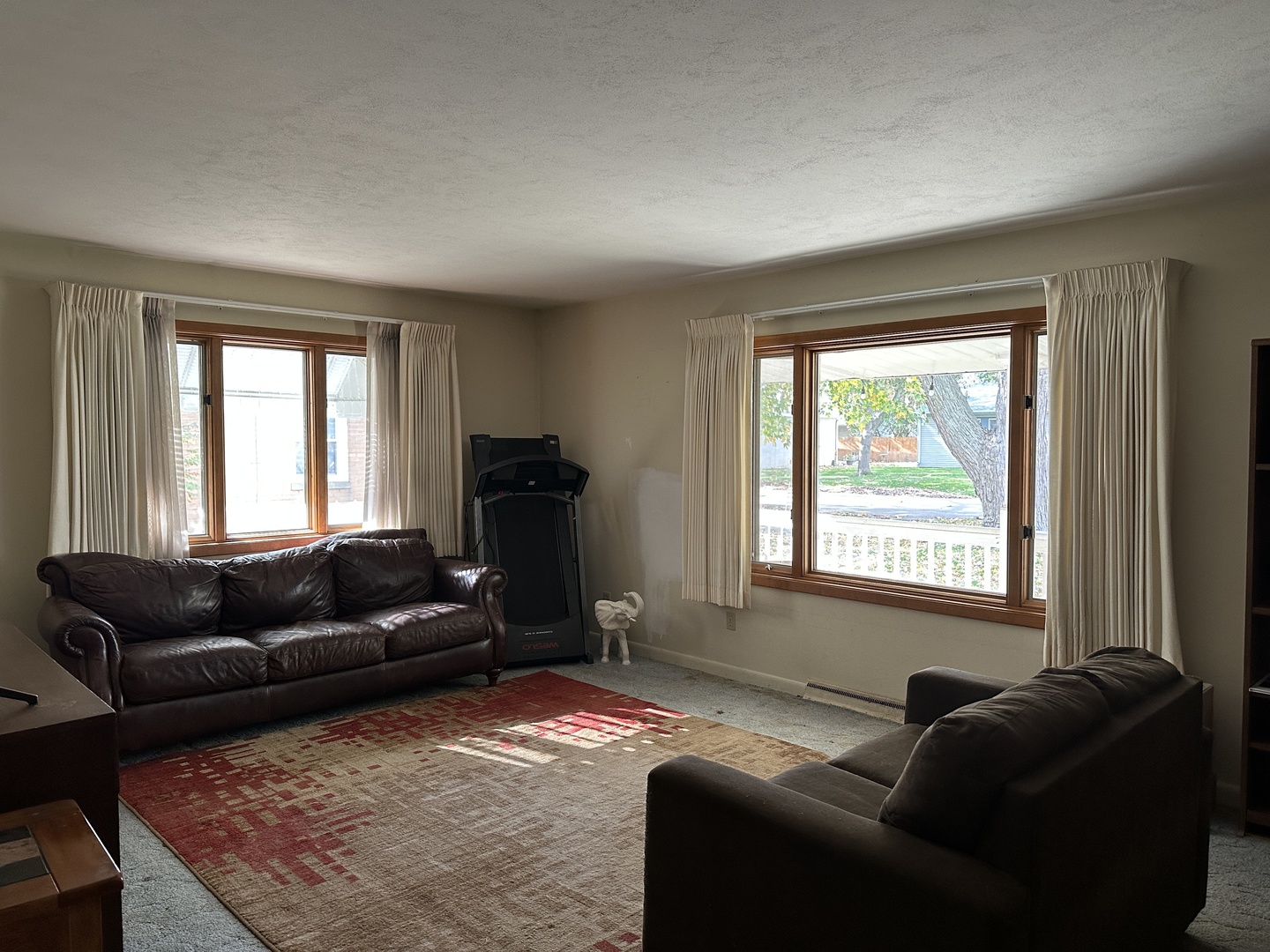 912 Parmon Road Bloomington, IL 61701 - Photo 7 of 25 Gallery Image 7