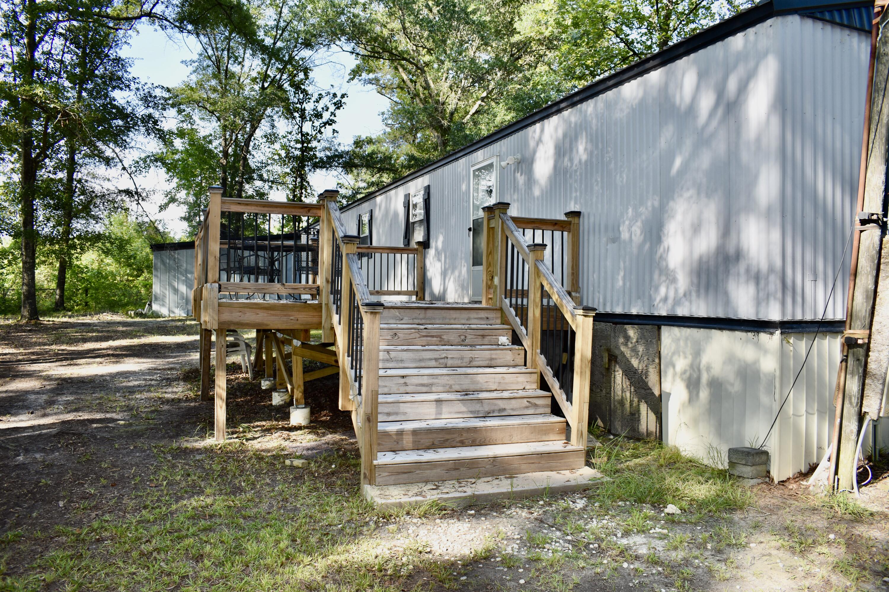 1701 Rogers Road Summerton, SC 29148 - Photo 4 of 27 DSC_0023