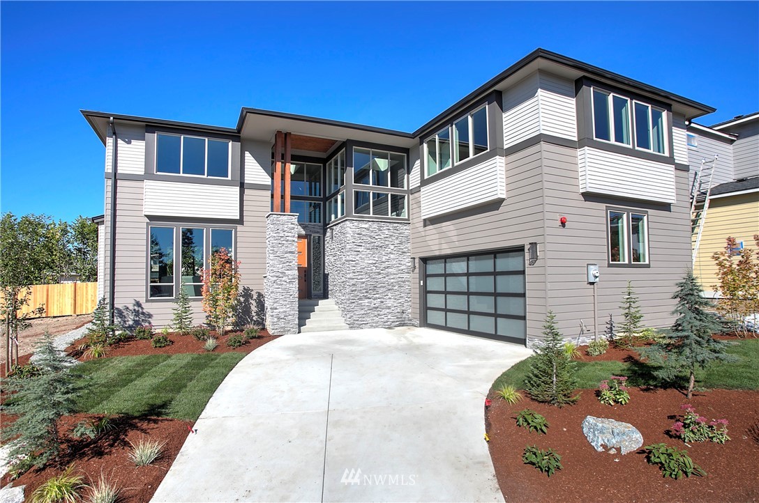 1820 Northeast 13th Street Renton, WA 98056 - Photo 2 of 25