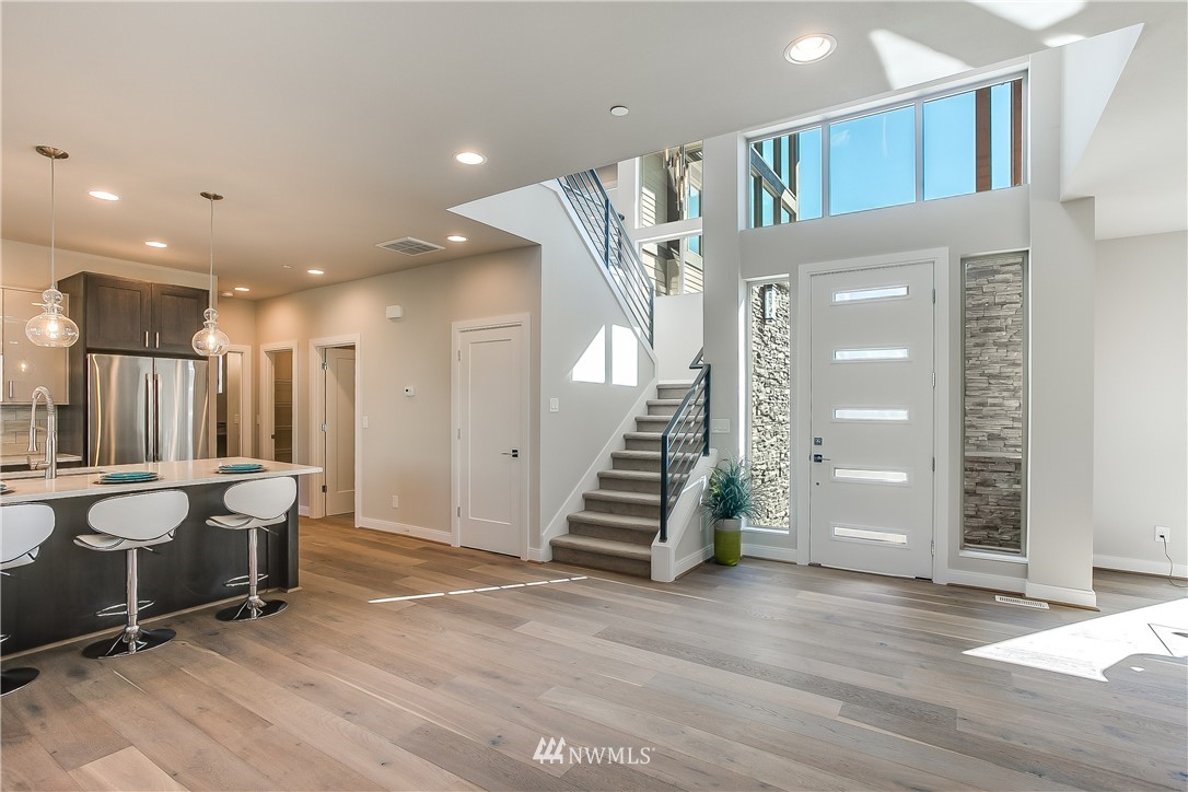 1820 Northeast 13th Street Renton, WA 98056 - Photo 15 of 25