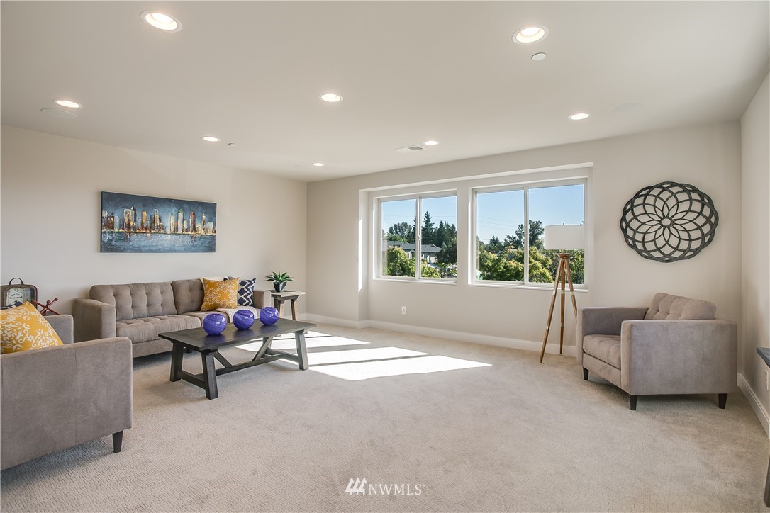 1820 Northeast 13th Street Renton, WA 98056 - Photo 19 of 25