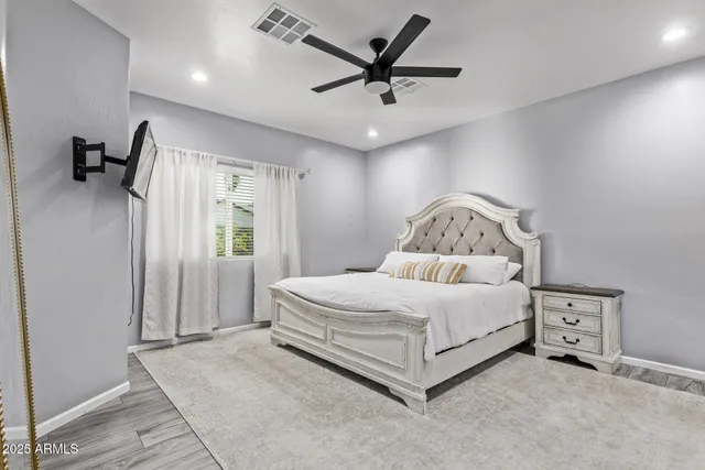 $2,250 | 4229 North 32nd Avenue, Phoenix, AZ 85017