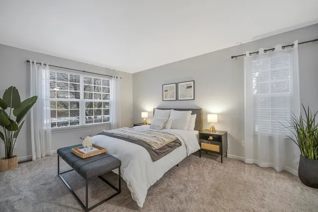 $299,900 | 4101 Cameron Circle, Walled Lake, MI 48390