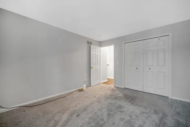 $299,900 | 4101 Cameron Circle, Walled Lake, MI 48390