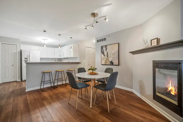 $299,900 | 4101 Cameron Circle, Walled Lake, MI 48390