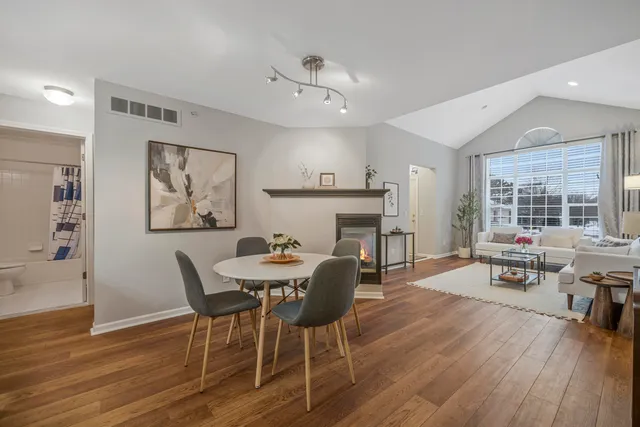 $299,900 | 4101 Cameron Circle, Walled Lake, MI 48390