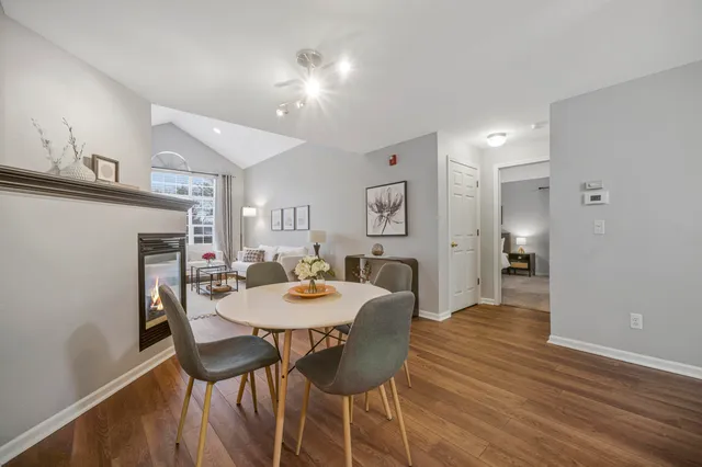 $299,900 | 4101 Cameron Circle, Walled Lake, MI 48390