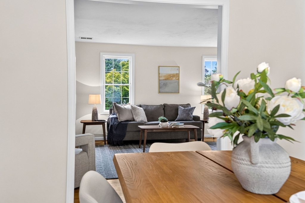 10 Brook Street Boston, MA 02131 - Photo 9 of 33
