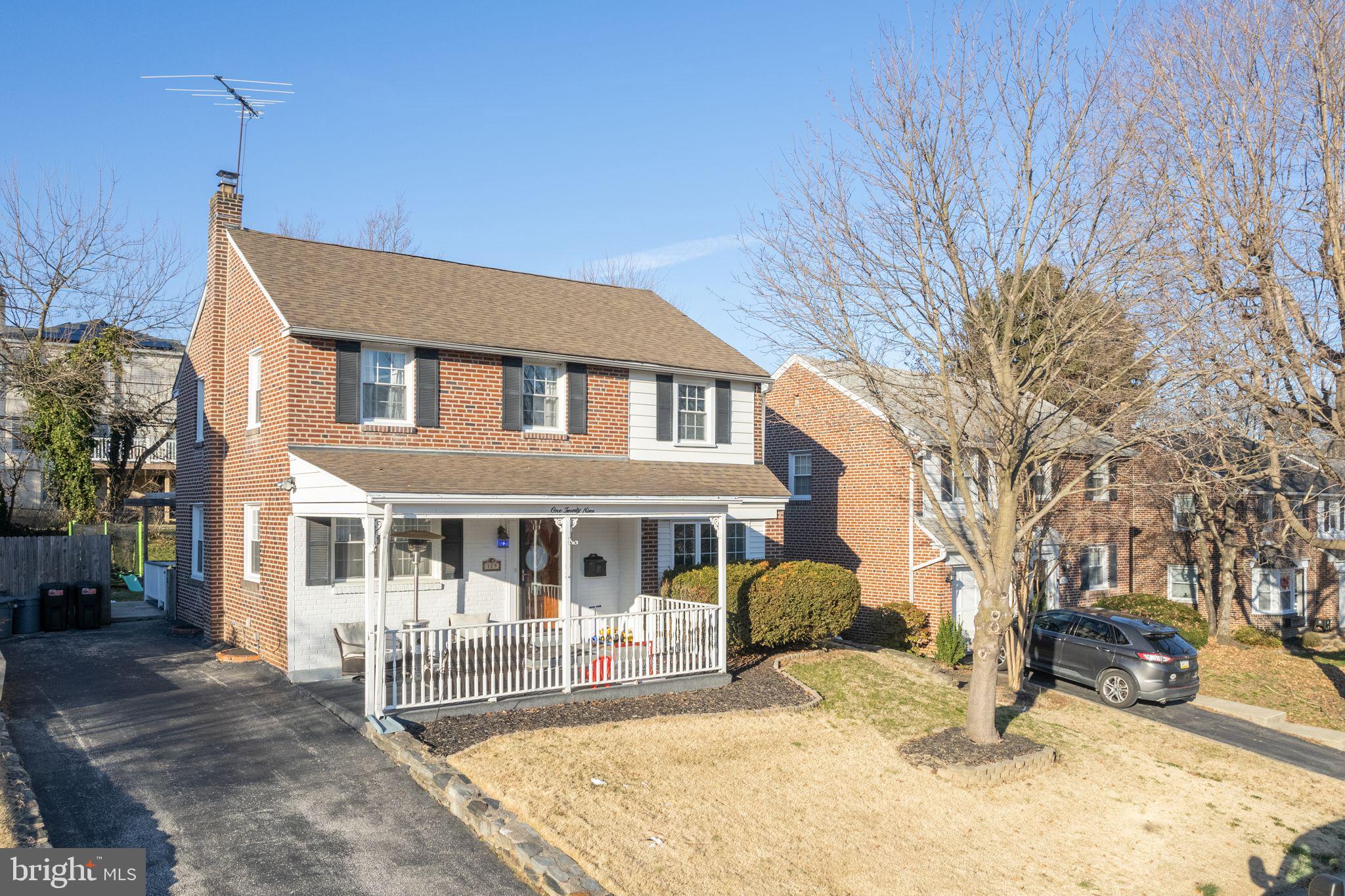129 Signal Road Drexel Hill, PA 19026 - Photo 2 of 31
