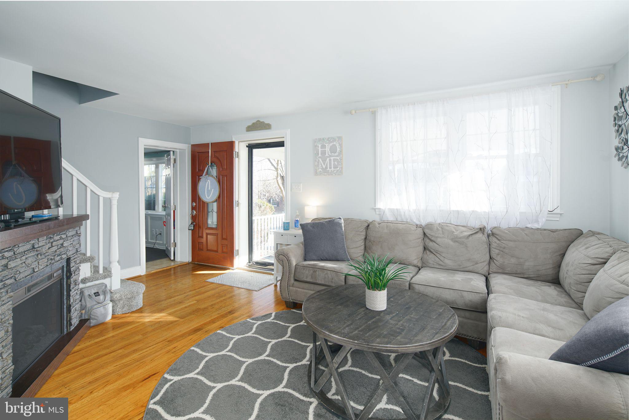 129 Signal Road Drexel Hill, PA 19026 - Photo 5 of 31