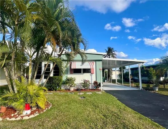 $1,600 | 112 Cape Sable Drive, Naples, FL 34104