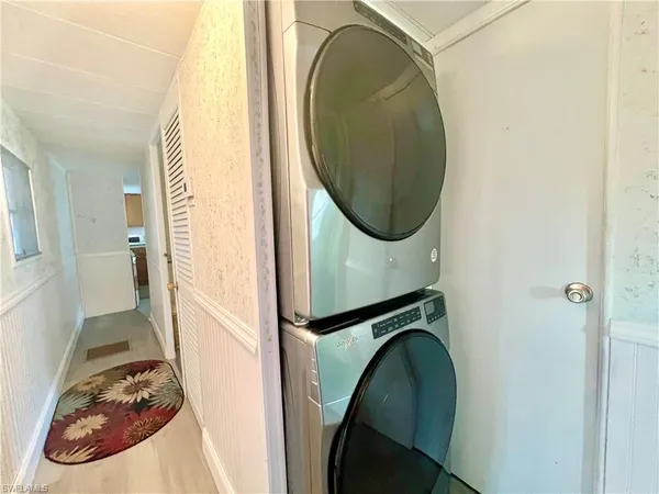 $1,600 | 112 Cape Sable Drive, Naples, FL 34104