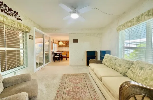 $1,600 | 112 Cape Sable Drive, Naples, FL 34104