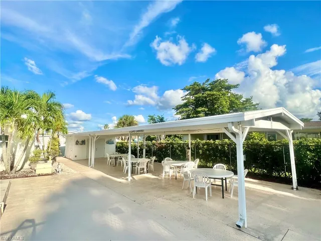 $1,600 | 112 Cape Sable Drive, Naples, FL 34104