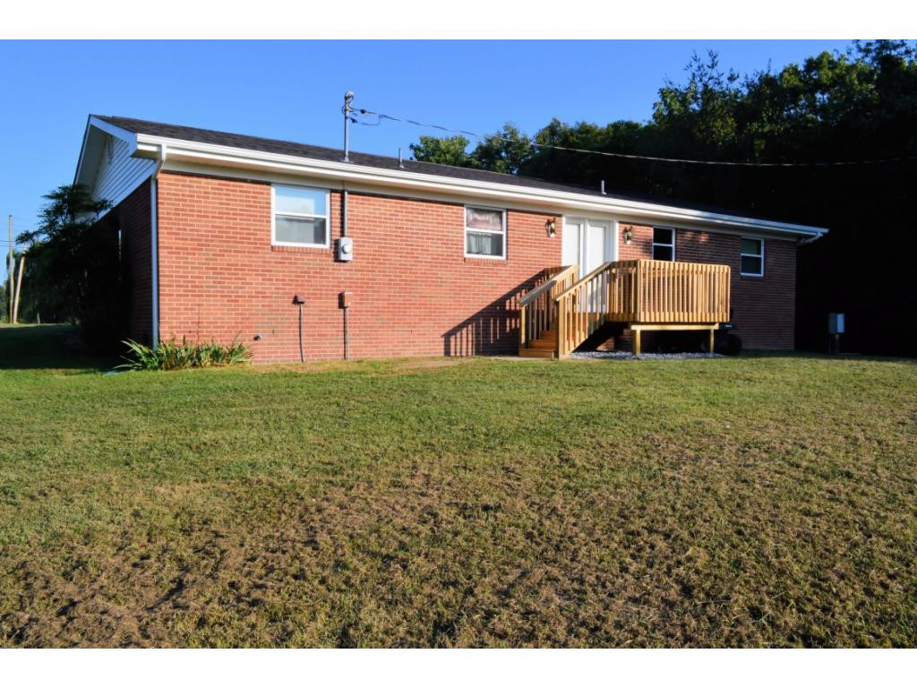 355 Rolling Hills Road Greeneville, TN 37743 - Photo 3 of 18 Photo 3