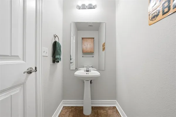 $214,900 | 2410 South 2nd Street, Unit 630, Waco, TX 76706