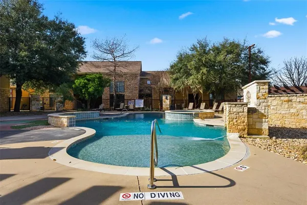 $214,900 | 2410 South 2nd Street, Unit 630, Waco, TX 76706