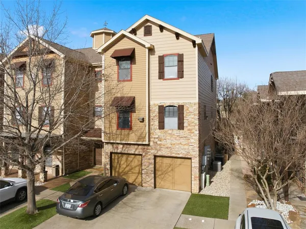 $214,900 | 2410 South 2nd Street, Unit 630, Waco, TX 76706