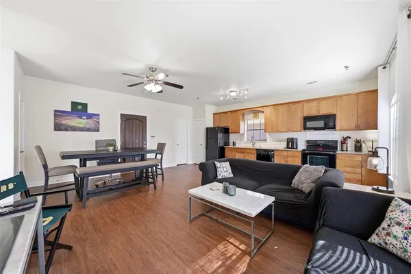 $214,900 | 2410 South 2nd Street, Unit 630, Waco, TX 76706