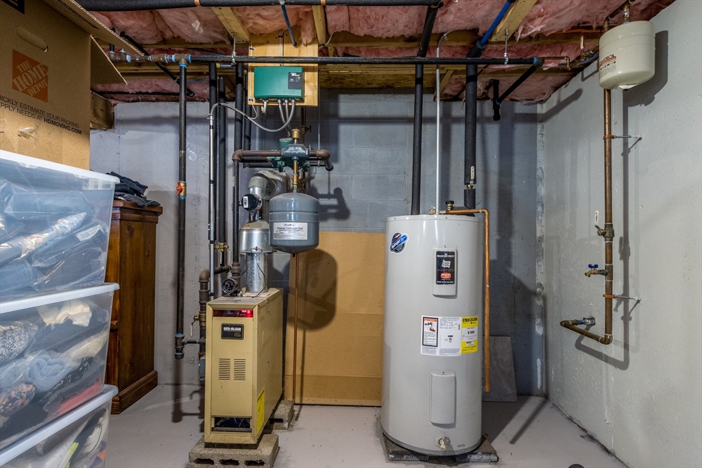 644 Skunknet Road Barnstable, MA 02632 - Photo 11 of 15