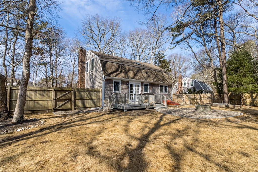 644 Skunknet Road Barnstable, MA 02632 - Photo 12 of 15