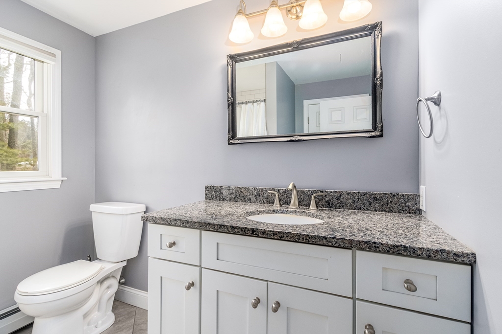 644 Skunknet Road Barnstable, MA 02632 - Photo 7 of 15